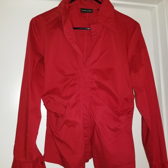 New York & Company red collard shirt w/side zipper - Picture 2 of 5